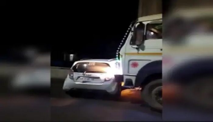 मेरठ में कंटेनर चालक ने मामूली विवाद के बाद कार को 500 मीटर घसीटा, देखें वायरल वीडियो